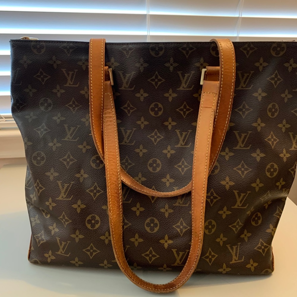 Louis Vuitton Cabas Mezzo